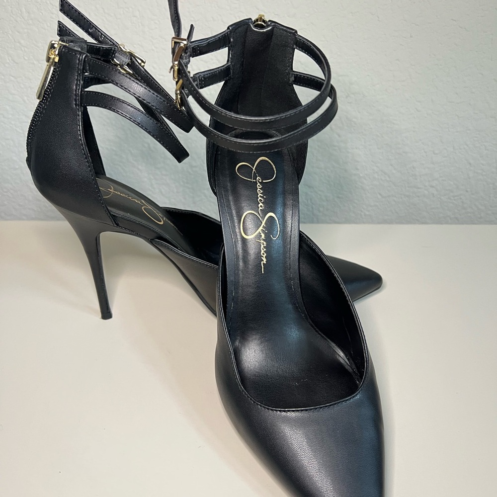 Jessica Simpson Wekendi Pump